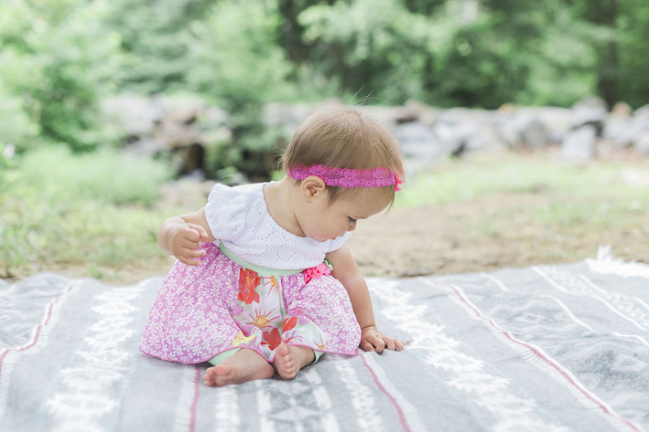 Silver Spring park family session captured by Megan Ann Photography | www.meganannphoto.com