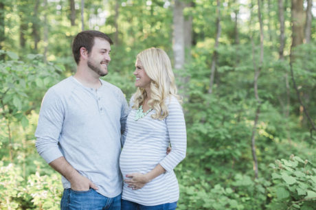 Ashley and Steve Lake Brittle Maternity Session | www.meganannphoto.com