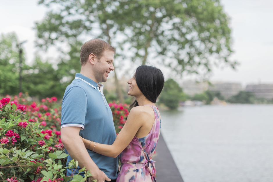 Waterfront Georgetown Engagement Session | www.meganannphoto.com